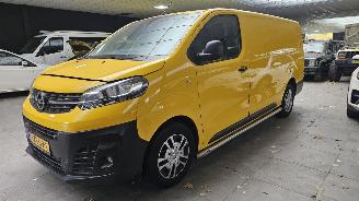 skadebil bedrijf Opel Vivaro 2.0CDT, Lang, Motorschaden 2021/6