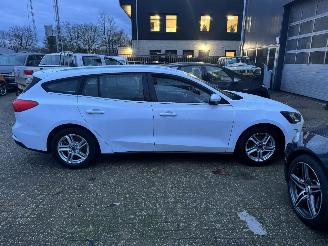 Ford Focus  picture 4