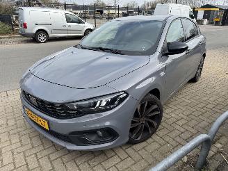 Unfallwagen Fiat Tipo  2021/11