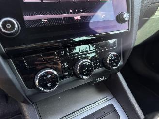 Skoda Octavia  picture 11