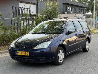 occasion passenger cars Ford Focus  2004/9