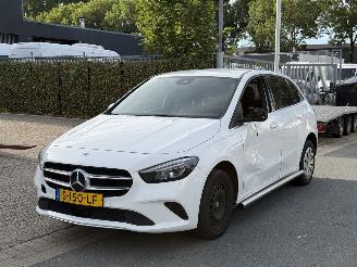 Unfallwagen Mercedes B-klasse  2023/3