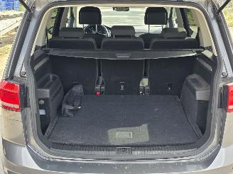 Volkswagen Touran  picture 18