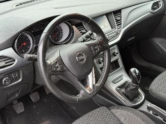 Opel Astra SPORTS TOURER picture 12