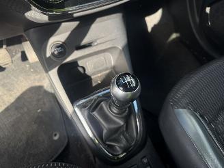 Renault Captur  picture 13