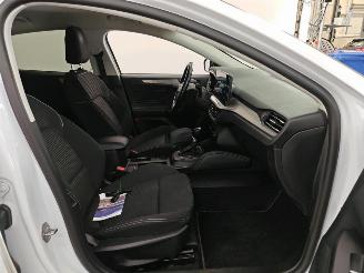 Ford Focus  picture 7