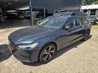 Volvo V-90 B5 Automaat Plus Dark picture 3