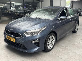 škoda osobní automobily Kia Ceed  2020/5