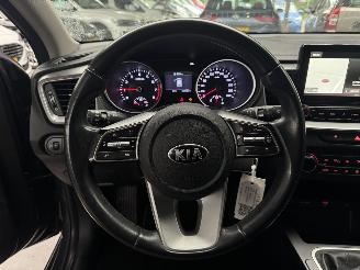 Kia Ceed  picture 8