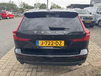 Volvo V-60  picture 5