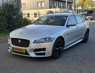 Coche accidentado Jaguar XF S Sport Portfolio 2017/12