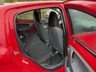Toyota Aygo 1.0-12V Cool  AIRCO Hatchback 5-dr. picture 16