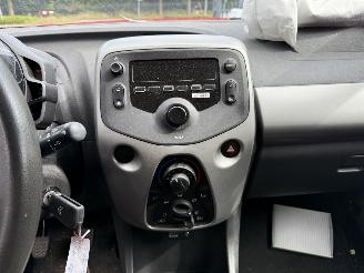 Citroën C1 1.0 e-VTi Airscape Feel   SOFTTOP Hatchback 5-dr. picture 18