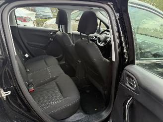 Peugeot 208 1.2 PureTech Allure 81kW Panorama Dak (Hatchback 5-dr.) picture 12