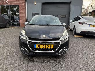Peugeot 208 1.2 PureTech Allure 81kW Panorama Dak (Hatchback 5-dr.) picture 9