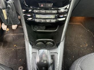 Peugeot 208 1.2 PureTech Allure 81kW Panorama Dak (Hatchback 5-dr.) picture 21