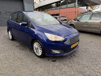 Ford C-Max 1.0 Titanium  MPV 5-dr. picture 7