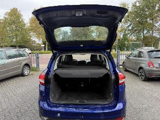 Ford C-Max 1.0 Titanium  MPV 5-dr. picture 11
