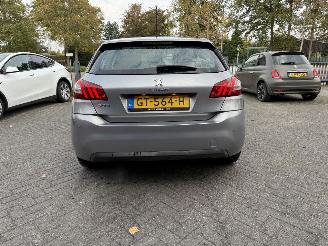 Peugeot 308 1.2 PureTech Active  Hatchback 5-dr. picture 4