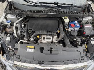 Peugeot 308 1.2 PureTech Active  Hatchback 5-dr. picture 7