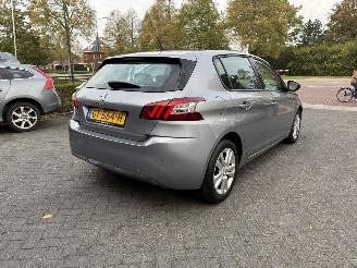 Peugeot 308 1.2 PureTech Active  Hatchback 5-dr. picture 5