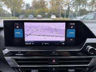 Citroën C4 1.2 Puretech Feel Pack  SUV 5-dr. picture 29