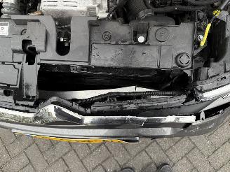 Citroën C4 1.2 Puretech Feel Pack  SUV 5-dr. picture 8