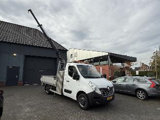 skadebil bedrijf Renault Master T35 2.3 dCi L2 Energy KRAAN Pick-up 2-dr. Laadkraan 2018/11
