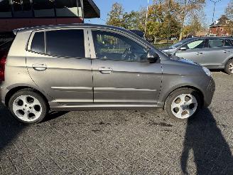 Kia Picanto 1.1 Fifteen  AIRCO Hatchback 5-dr. picture 6