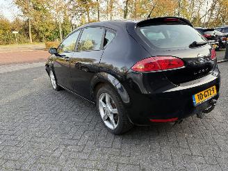 krockskadad bil auto Seat Leon 2.0 FSI Stylance  AUTOMAAT Hatchback 5-dr. 2008/9