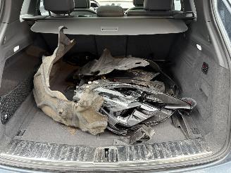 Porsche Cayenne 3.0  PANORAMADAK SUV 5-dr. picture 12