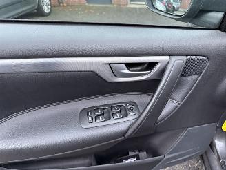 Volvo V-70 2.4 Edition Classic  AUTOMAAT (Stationwagen 5-dr.) picture 20