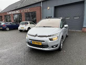 uszkodzony samochody osobowe Citroën C4-picasso 1.2 PureTech Tendance 7 PERSOONS 2015/5