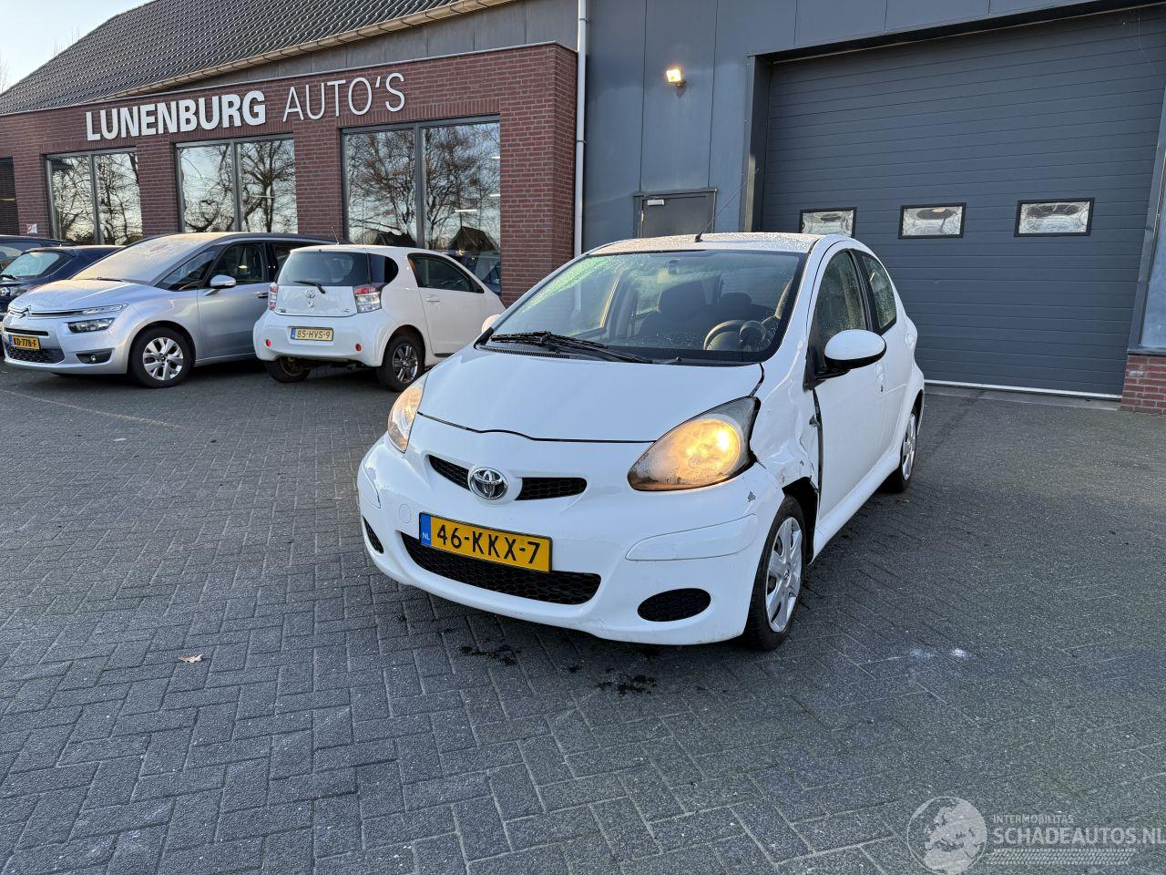 Toyota Aygo 1.0-12V Comfort  AIRCO  (Hatchback 5-dr.)