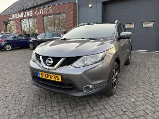 Auto incidentate Nissan Qashqai 1.2 Connect Edition (SUV 5-dr.) 2015/2