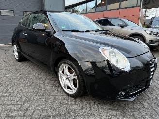 krockskadad bil auto Alfa Romeo MiTo 1.4 Distinctive (Hatchback 3-dr.) 2011/4