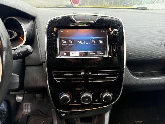 Renault Clio 0.9 TCe Expression (Hatchback 5-dr.) picture 24