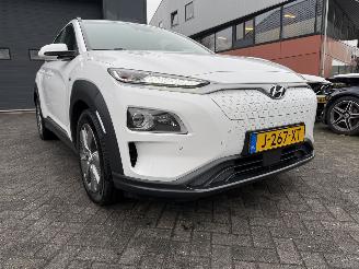 Hyundai Kona EV Premium 64 kWh (SUV 5-dr.) 10537  EX BTW picture 33