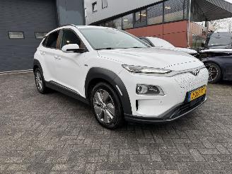 Hyundai Kona EV Premium 64 kWh (SUV 5-dr.) 10537  EX BTW picture 6