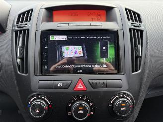 Kia Cee d 1.6 X-tra (Stationwagen 5-dr.) picture 18