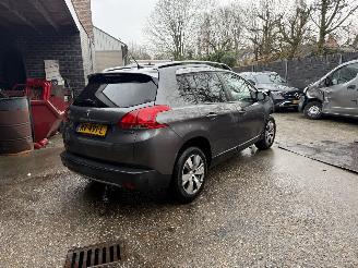  Peugeot 2008 1.2 PureTech Style (SUV 5-dr.) 2015/7