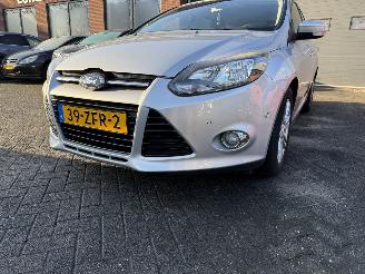 Ford Focus 1.6 EcoBoost Lease Titanium picture 28