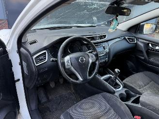 Nissan Qashqai 1.2 Acenta (SUV 5-dr.) picture 18