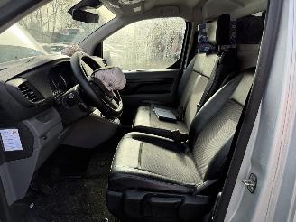 Peugeot Expert 2.0 BlueHDI 120 Premium Pack picture 18