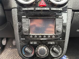 Opel Corsa 1.4-16V Cosmo (Hatchback 5-dr.) picture 16