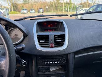 Peugeot 207 1.4 VTi X-line (Hatchback 3-dr.) picture 17