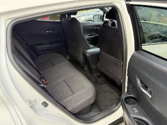 Toyota C-HR 1.8 Hybrid Style (SUV 5-dr.) picture 29