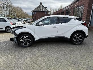 Toyota C-HR 1.8 Hybrid Style (SUV 5-dr.) picture 8