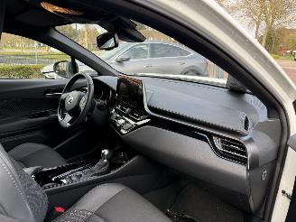 Toyota C-HR 1.8 Hybrid Style (SUV 5-dr.) picture 30