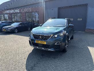 krockskadad bil auto Peugeot 5008 1.2 PureTech Crossway  7 PERSOONS  AUTOMAAT (SUV 5-dr.) 2019/12